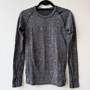 Lululemon Gray Patterned Running Long Sleeve Shirt, Size 4